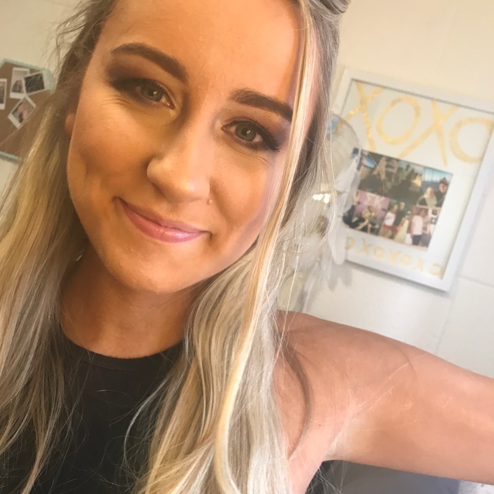 Meet your Posher, Taylor